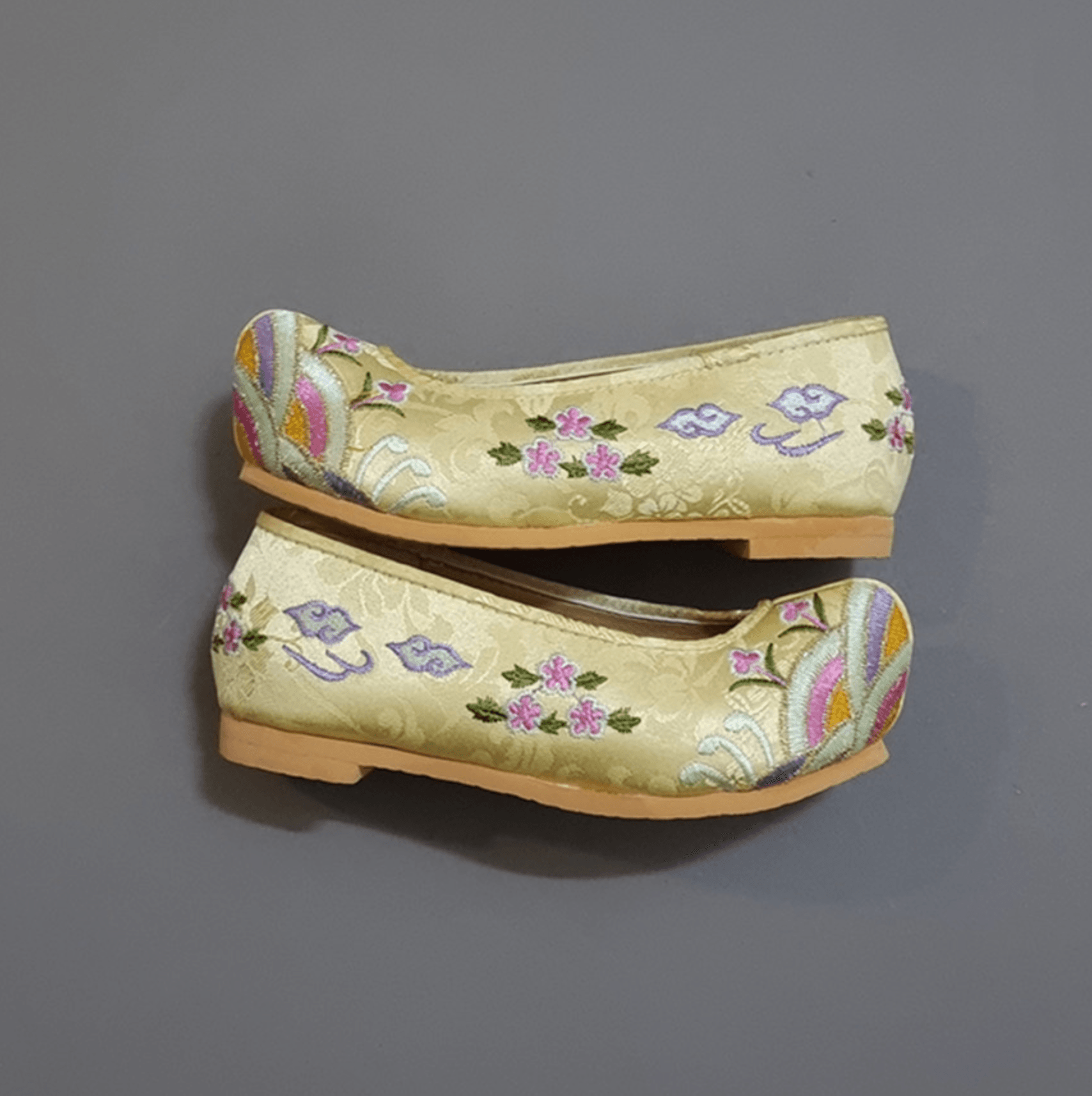 Yellow Floral Girl Hanbok Shoes (130~140mm) - Native Korean