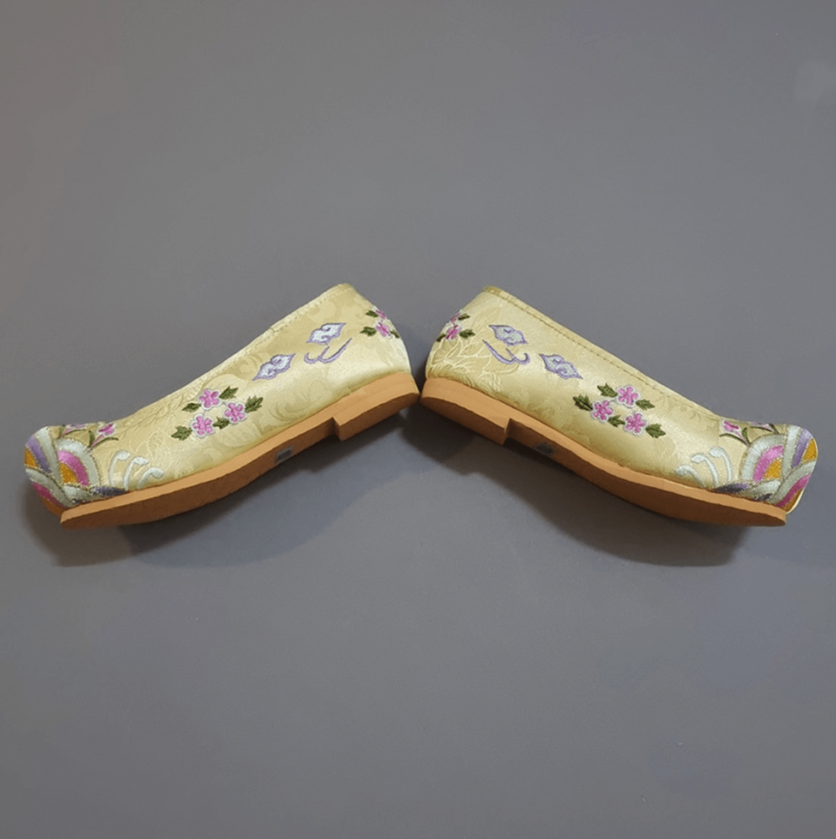 Yellow Floral Girl Hanbok Shoes (130~140mm) - Native Korean