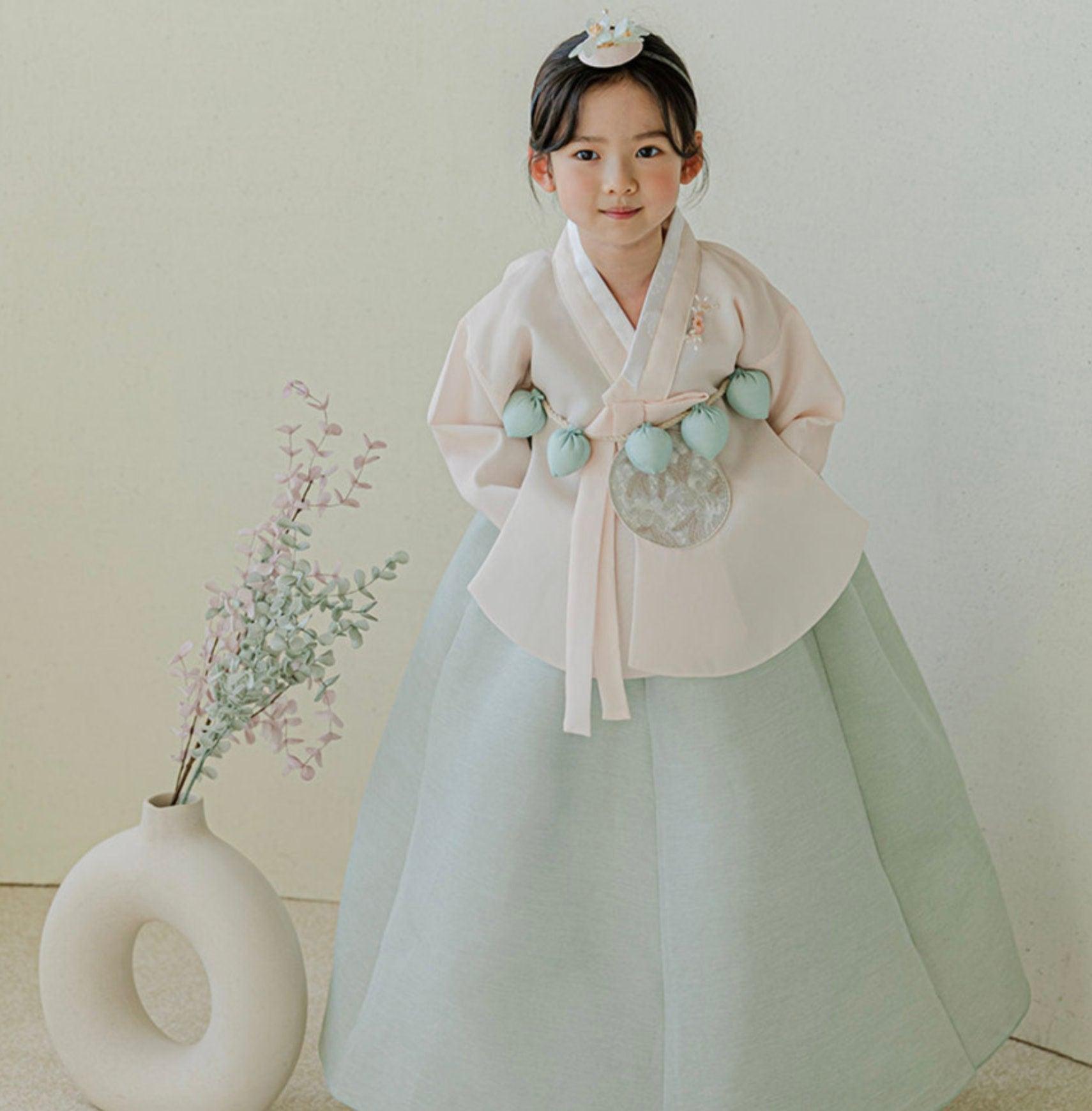 Yujin Dangui Green Girl Hanbok (100-15YR) - Native Korean