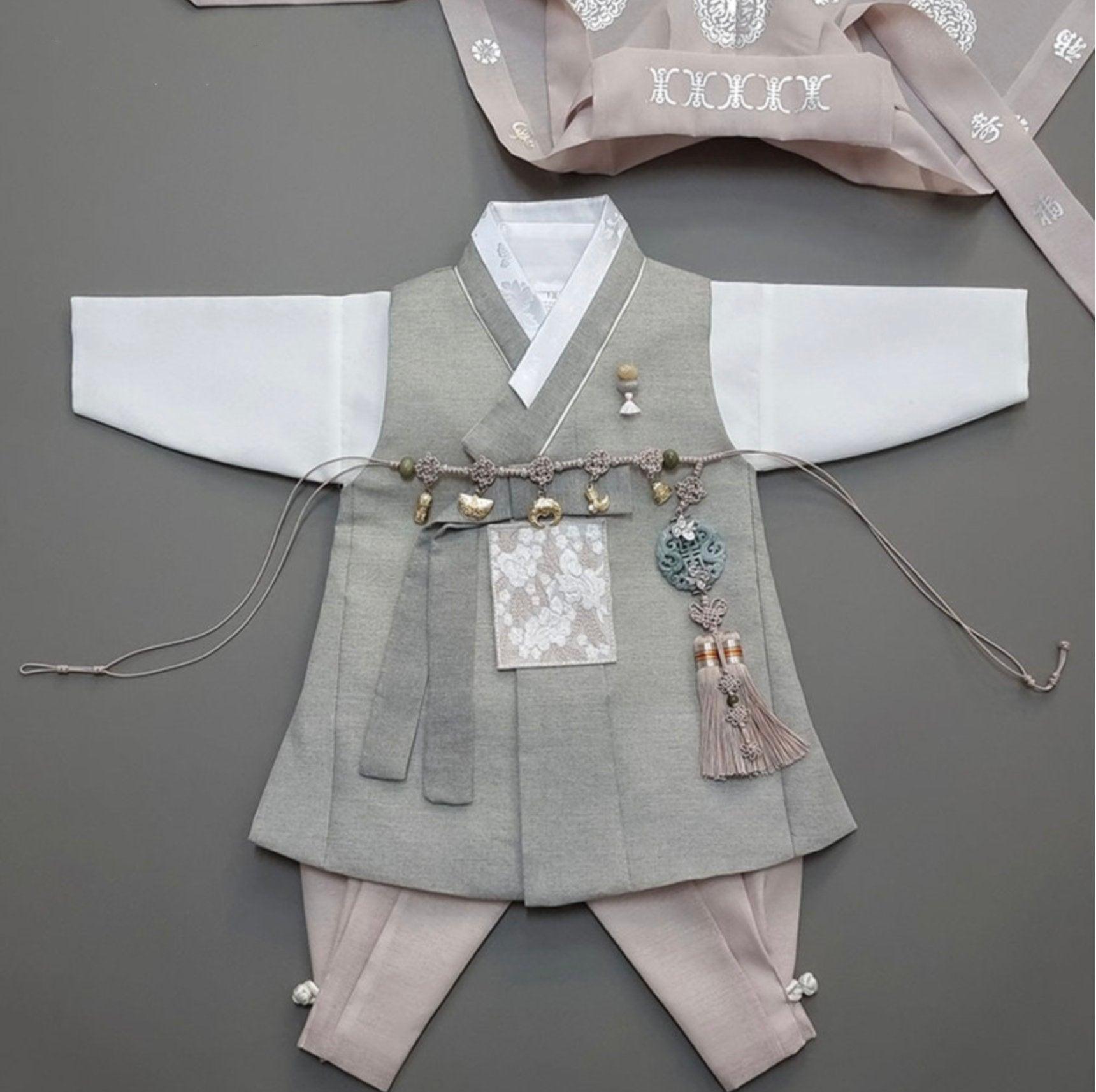 Yusin Khaki Solid Boy Hanbok (100D-15YR) - Native Korean