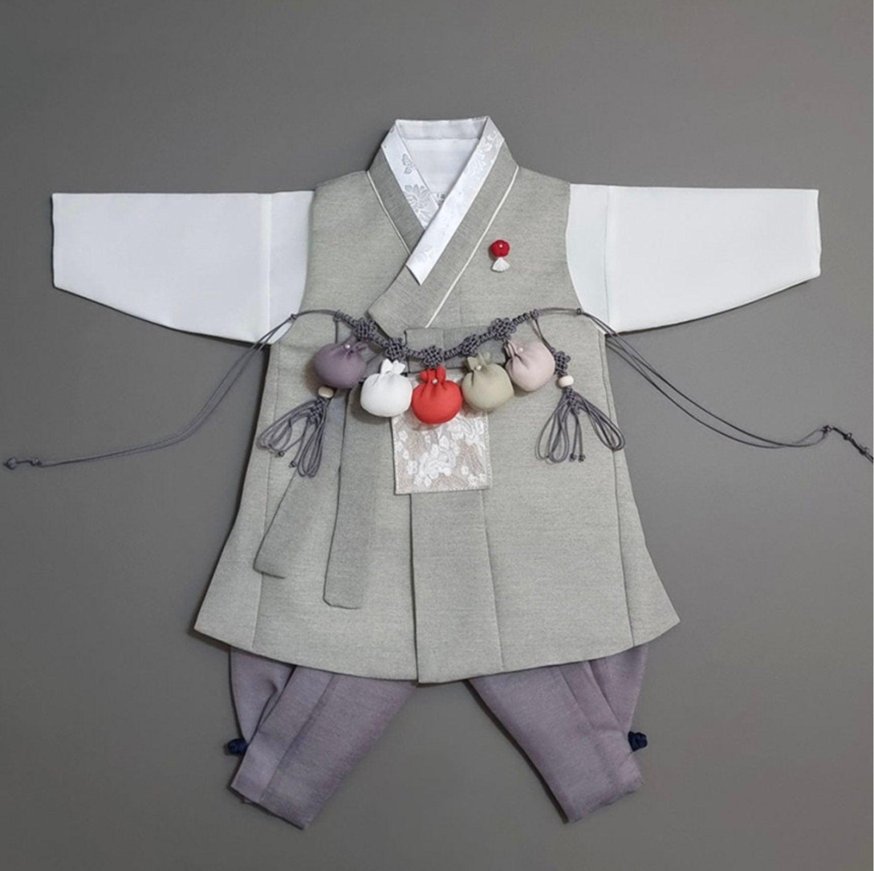 Yusin Khaki Solid Boy Hanbok (100D-15YR) - Native Korean