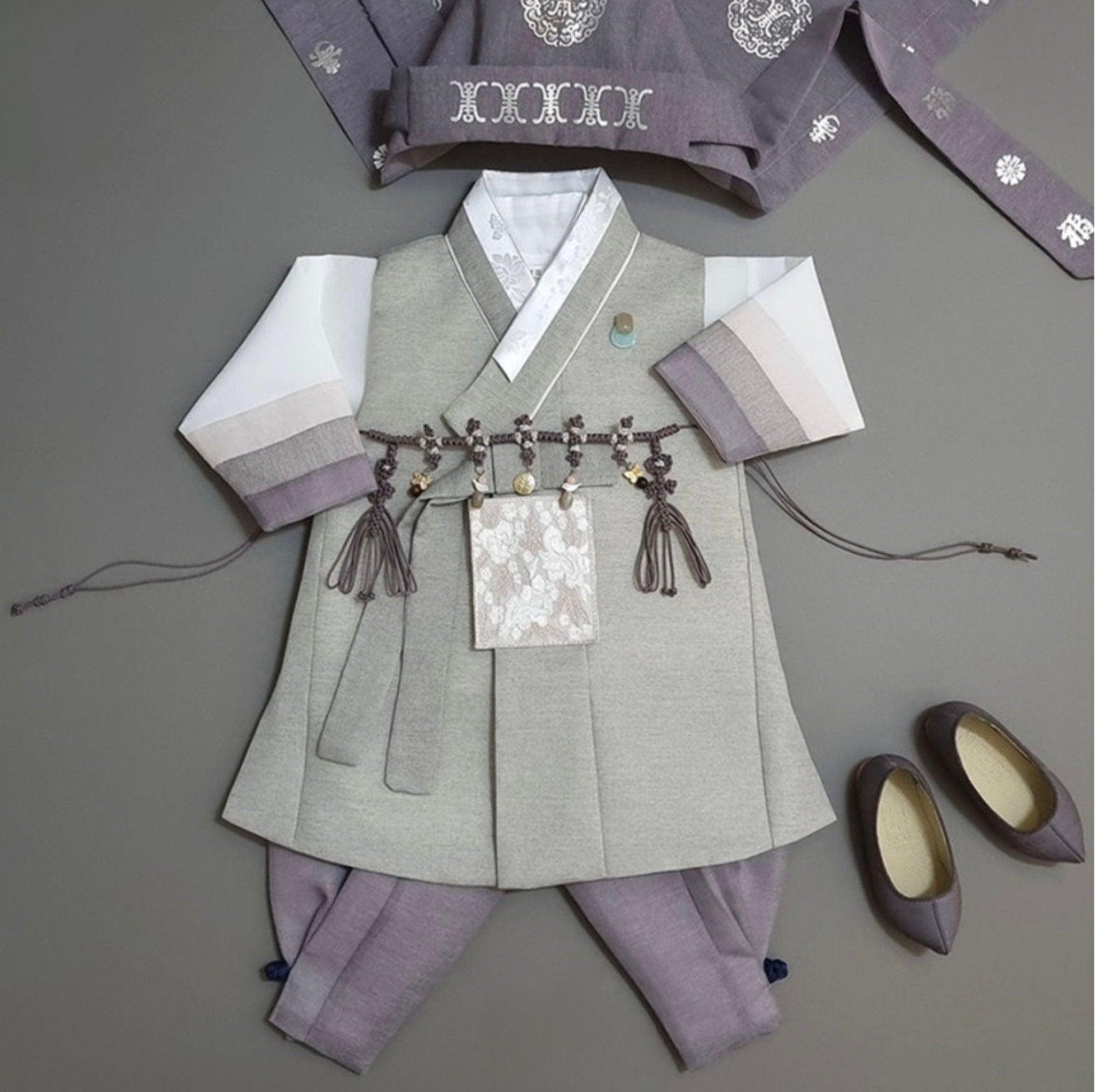 Yusin Khaki Stripe Boy Hanbok (100D-15YR) - Native Korean